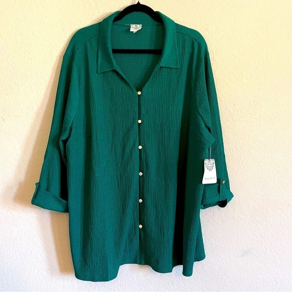 NWT Late August woman button down blouse top 3X green gold elegant gauze stretch